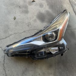 2019-22 PRIUS VIN LEFT HEADLIGHT 