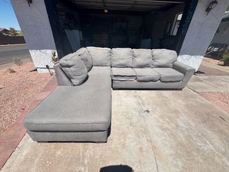 Sectional couch set,can deliver