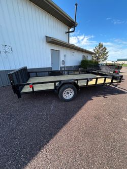 2026 Apple Trailer. 83"W X 14'L (6.9 ft W X 14 ft L)