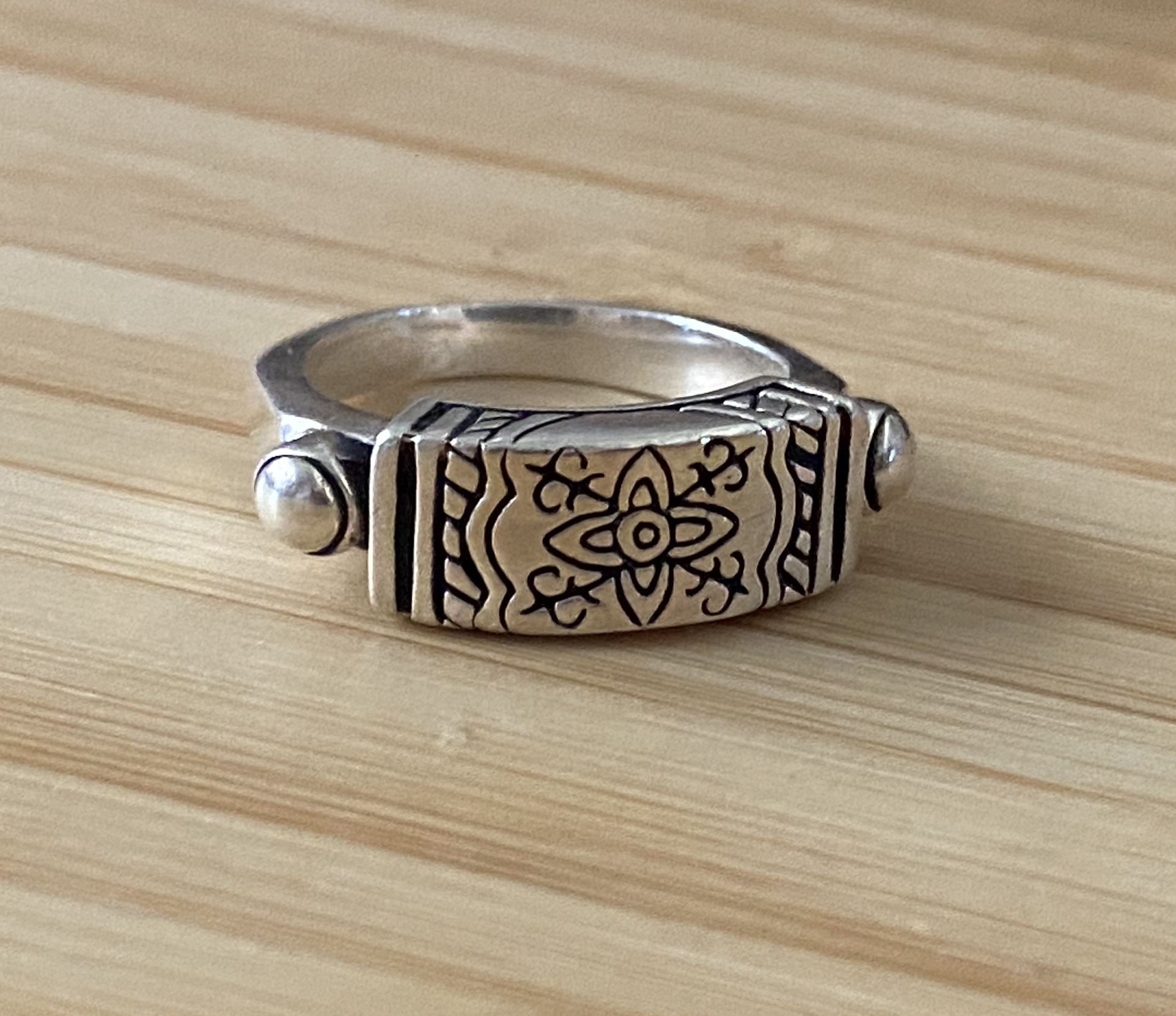 Brighton 925 Sterling Etched Ring