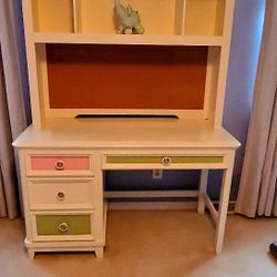 Desk, Hutch, Nightstand
