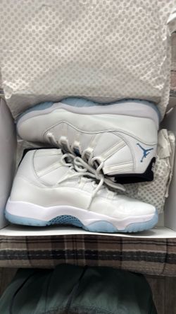 Jordan 11 Legend Blues
