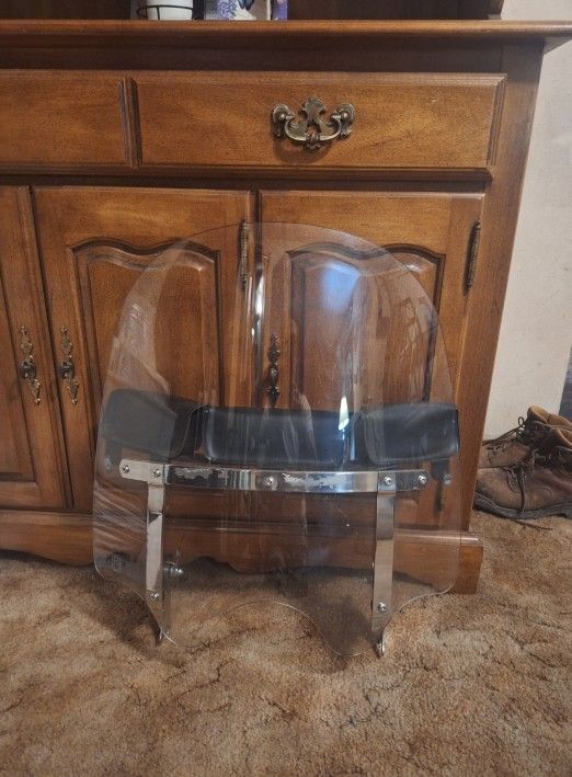 HD DETACHABLE WINDSHEIND FOR DYNA WIDE GLIDE