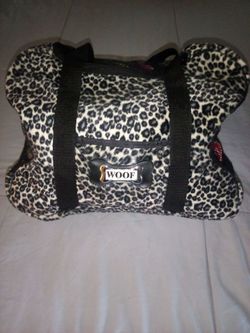 Puppy  Carrier  With Clothes
