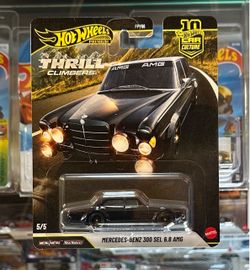 Hot Wheels Premium - Mercedes Benz