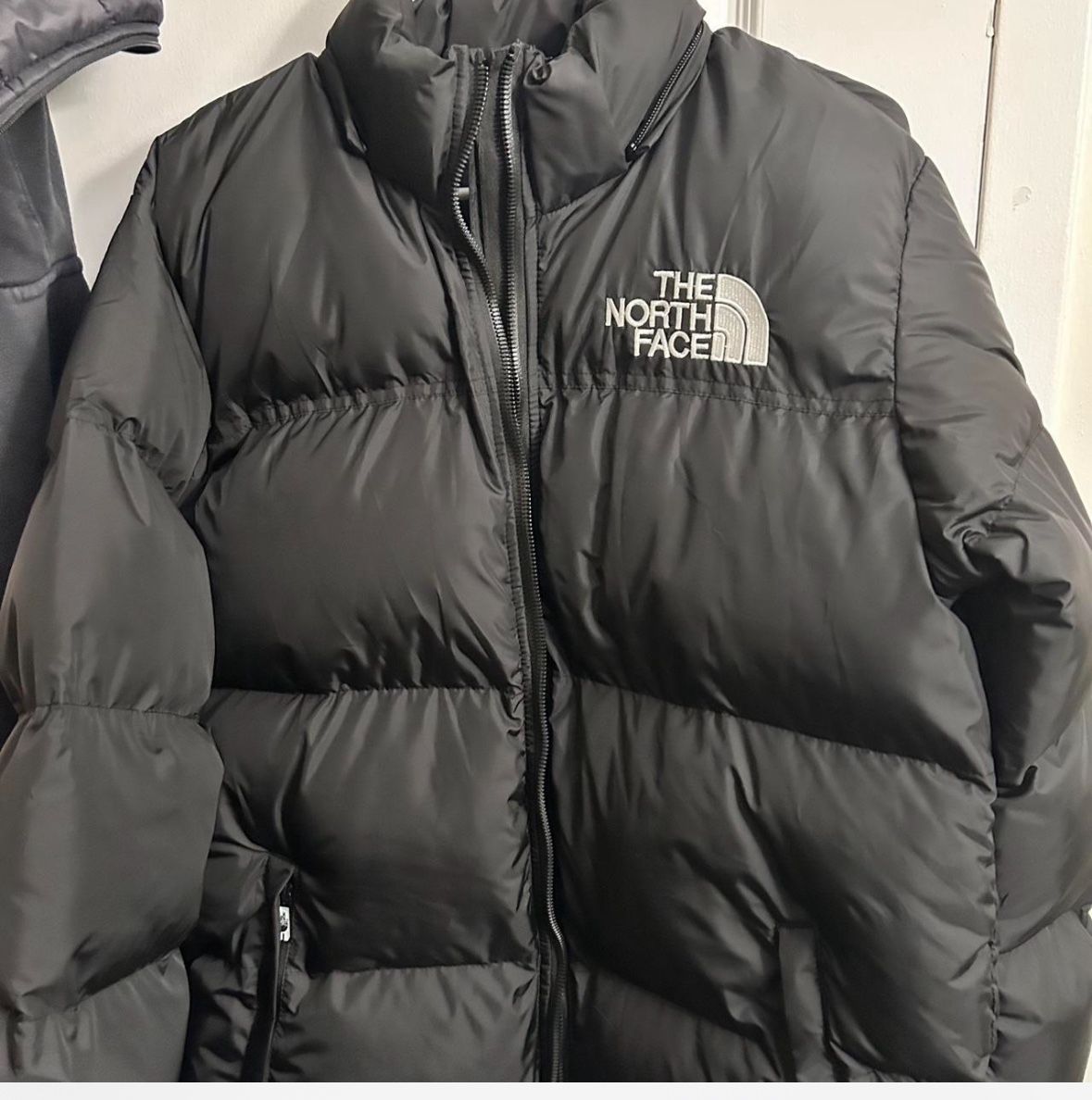 Black north face jacket 700