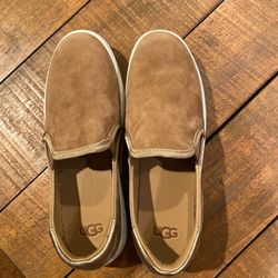 Women’s/Teens Slip On UGGs