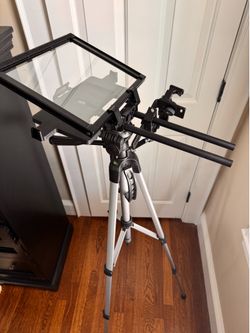 Amazon Basic Video production tripod