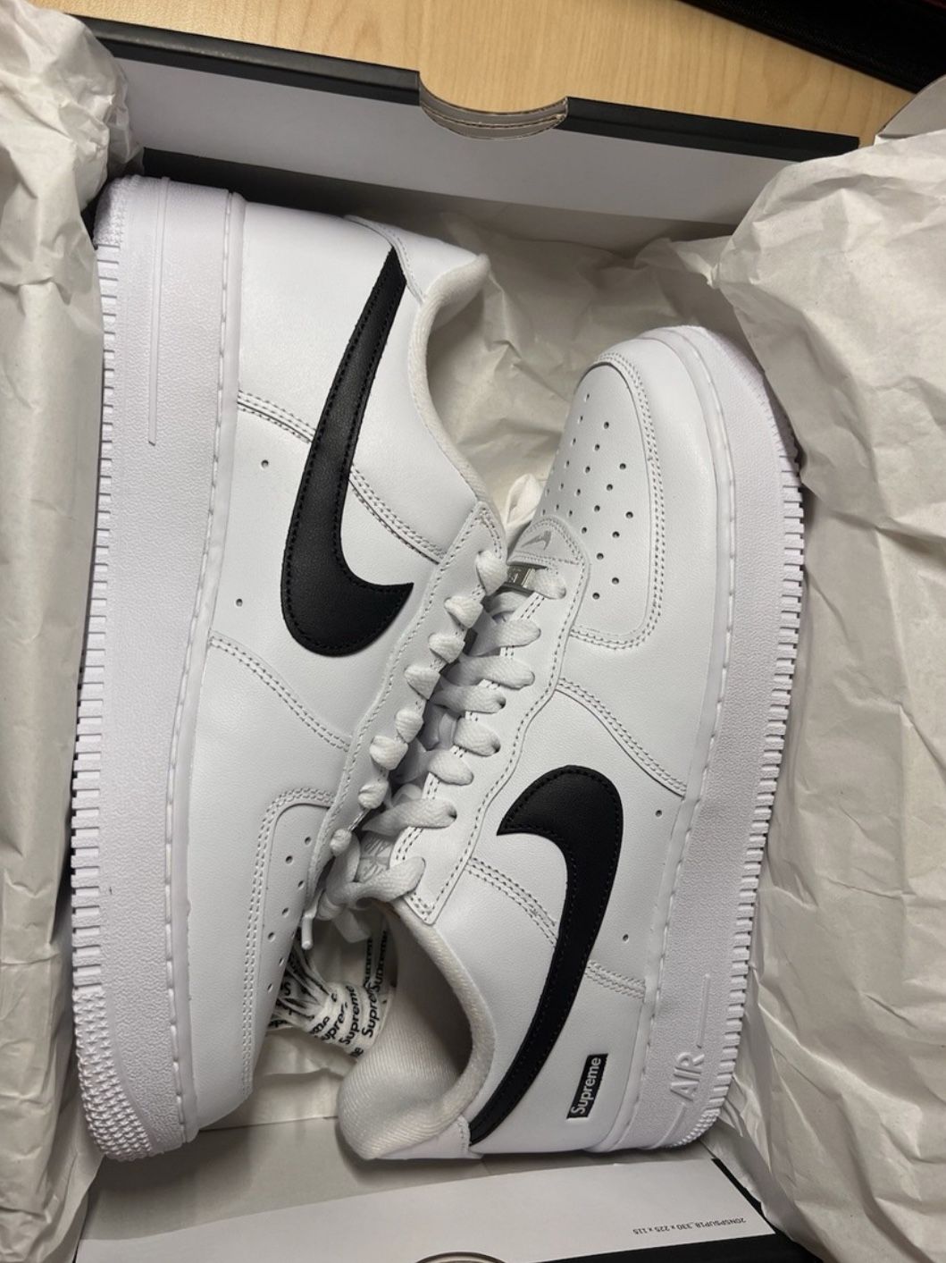 Nike Air Force 1 Low Supreme White Black Size 9.5