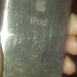 APPLE IPOD 8GB