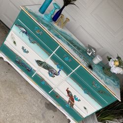 Quality Large 12 Drawer Peacock Dresser And Matching Mirror 