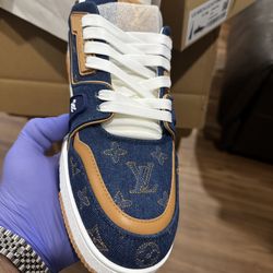 LV BLUE MONOGRAM DENIM TRAINER SIZE 45