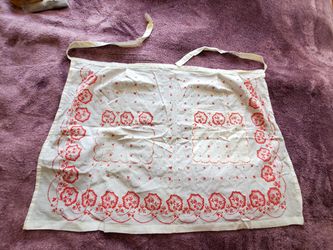 Seasons Greetings Tie Back Apron Front Pocket Brand new Vintage ussr  Custom made in Soviet Russia 1950's 100% cotton, White with red flowers & leaves