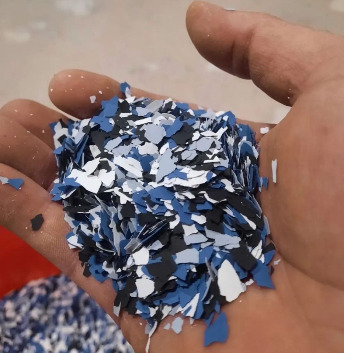 Garage Collection Epoxy Color Flakes – Durable & Stylish