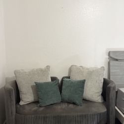 Couch/Bench/Chair