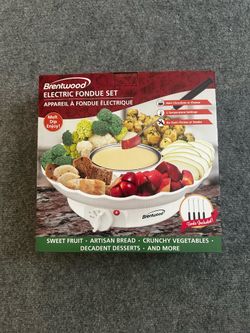 Brentwood Electric Fondue Set