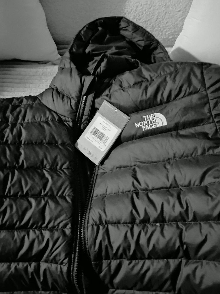 N OrtLarge  Jacket Just Wore Ones   ..with T he Original Price 