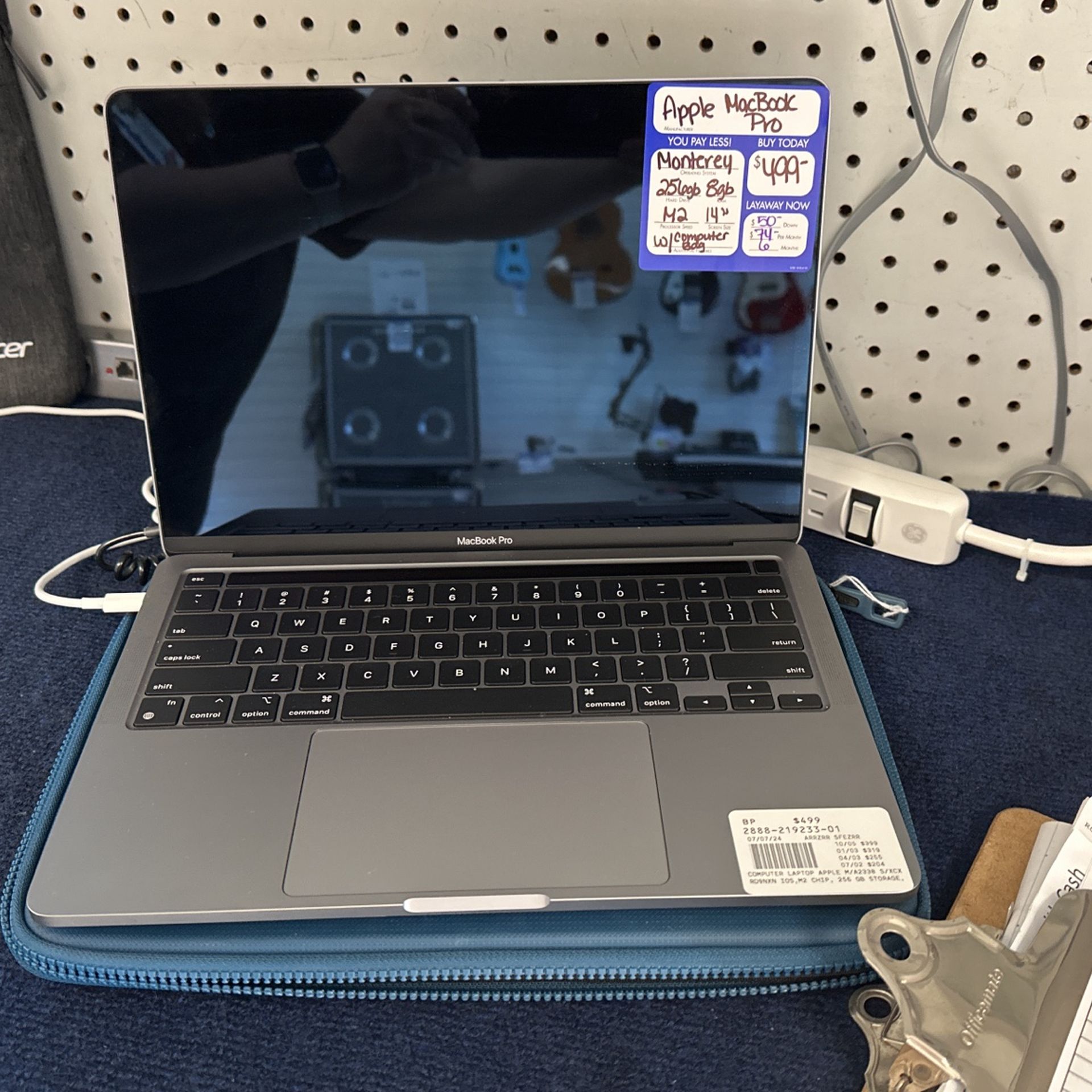 MacBook Pro Laptop