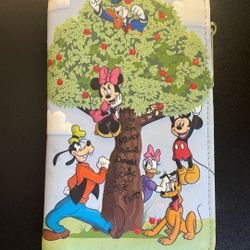 Disney Wallet 