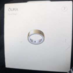 Oura Ring 4 Gold Size 7 Brand New Sealed