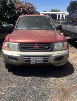 2001 Mitsubishi Montero