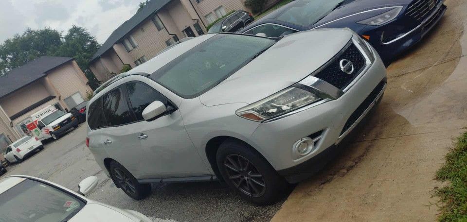 2013 Nissan Pathfinder