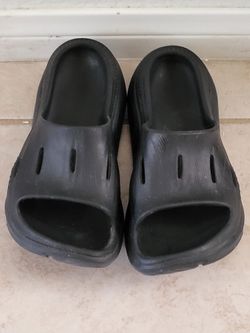 Hoka Slides Women 7 Men 5