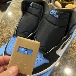 Jordan 1 High OG UNC Toe