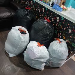 Mixed Clothing For  Women And Children 