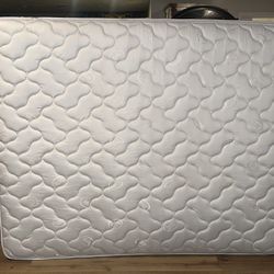 Queen Mattress 