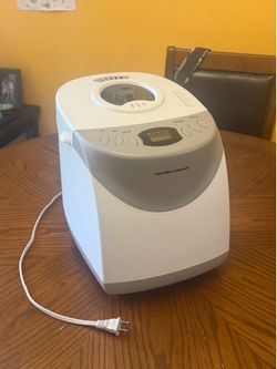 Hamilton Beach 2 lb Digital Bread Maker White HomeBaker 29881