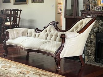 Antique reproduction chaise Lounge Hand Carved