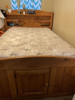 Full Bed With Storage