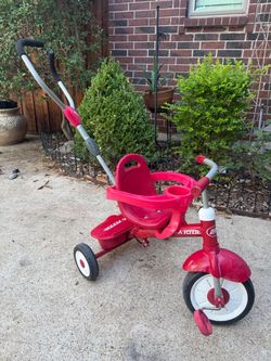 Radio Flyer Kids Tricycle with Push Handle