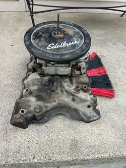 Holley 600 - Edelbrock performer 400 Aluminum intake