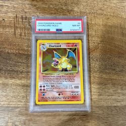 Pokemon 1999 Charizard Holo 