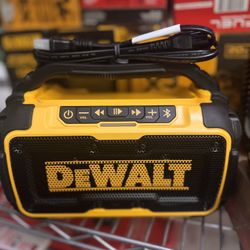 DEWALT  Bluetooth Speaker 