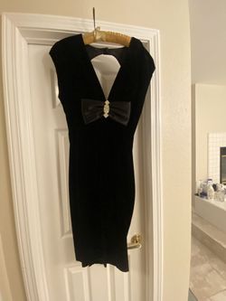 Black velvet dress size 13/14