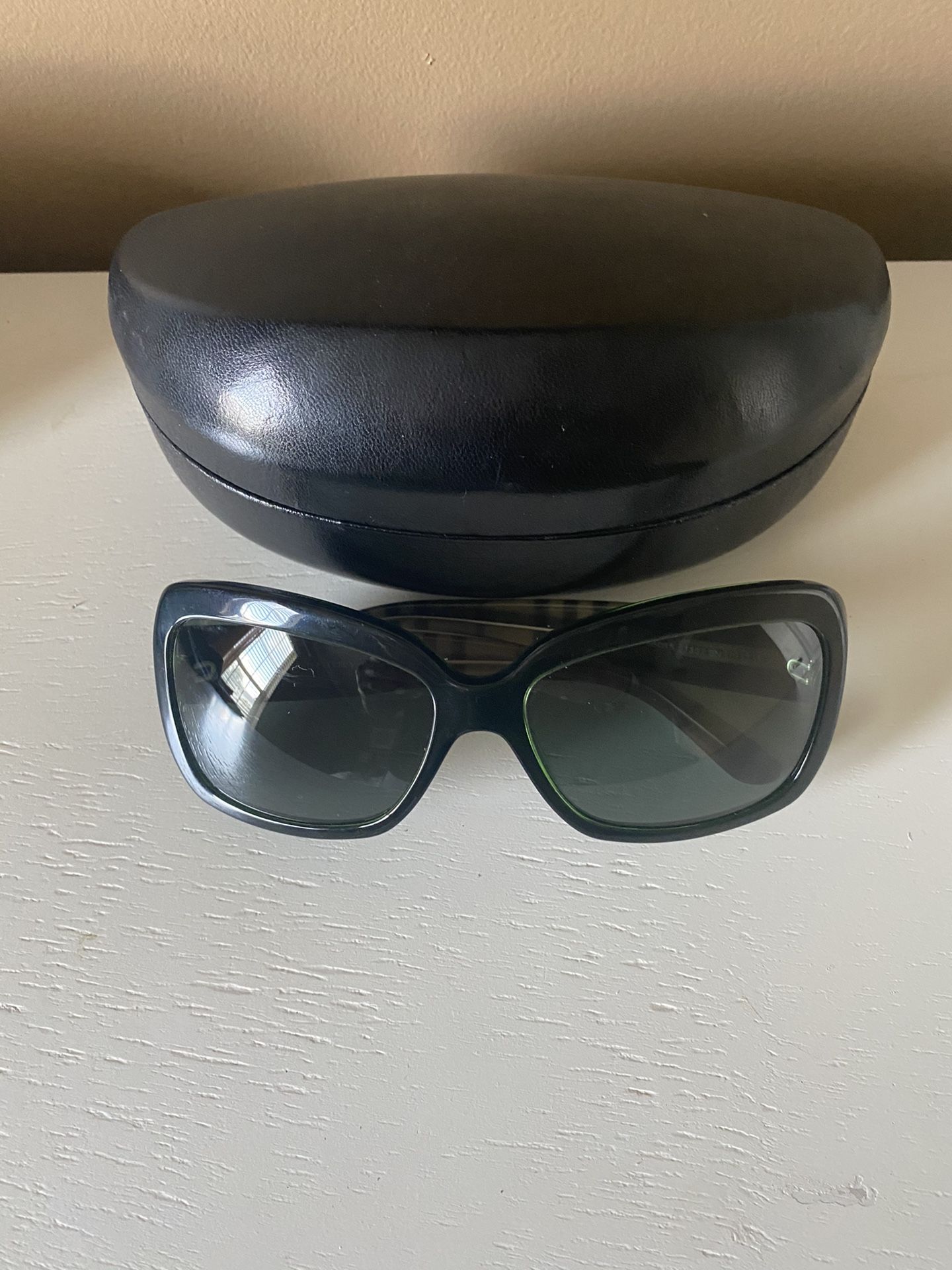 Burberry sunglasses