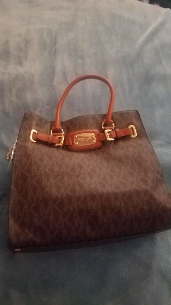 Mk purse