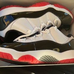 Air Jordan 11 Retro Low