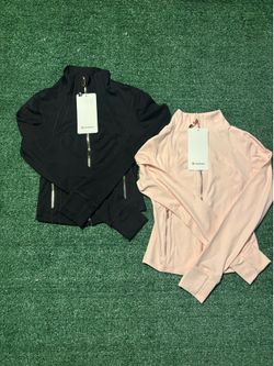 Black and pink Lululemon