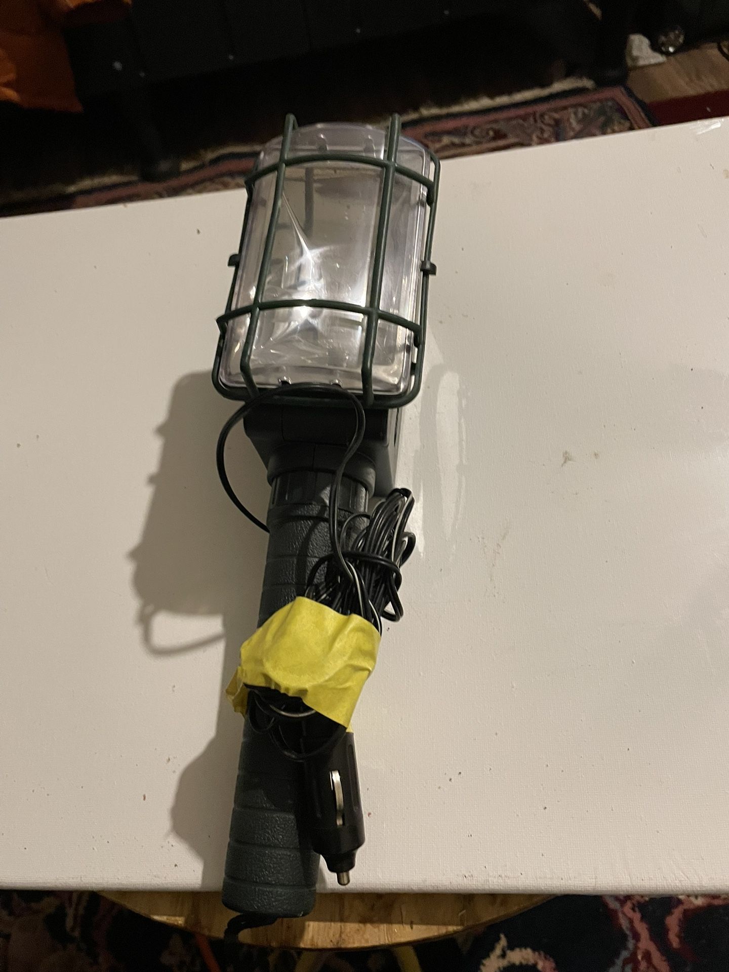 - [ ] Emergency light for car with magnet