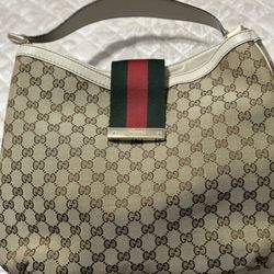 GUCCI SHOULDER BAG