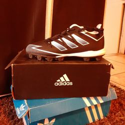 Adidas  Baseball