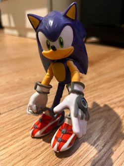 Sonic figure