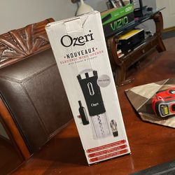 Electric Wine Opener 
