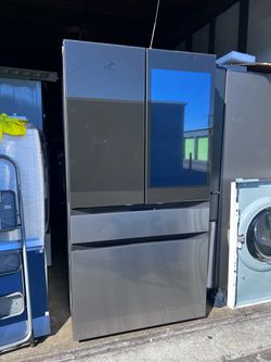 Samsung Bespoke 24 in. 23 cu.ft. Counter Depth 4-Door Charcoal Glass/Stainless Steel French Door Refrigerator w/Family Hub 32in.