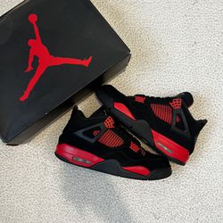 Jordan 4 Red Thunder 