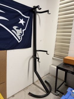 gravity bike stand